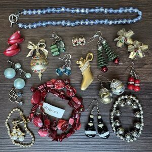 Christmas Costume Jewelry Lot of 18 Vintage to Modern Brooches Earrings Holidays